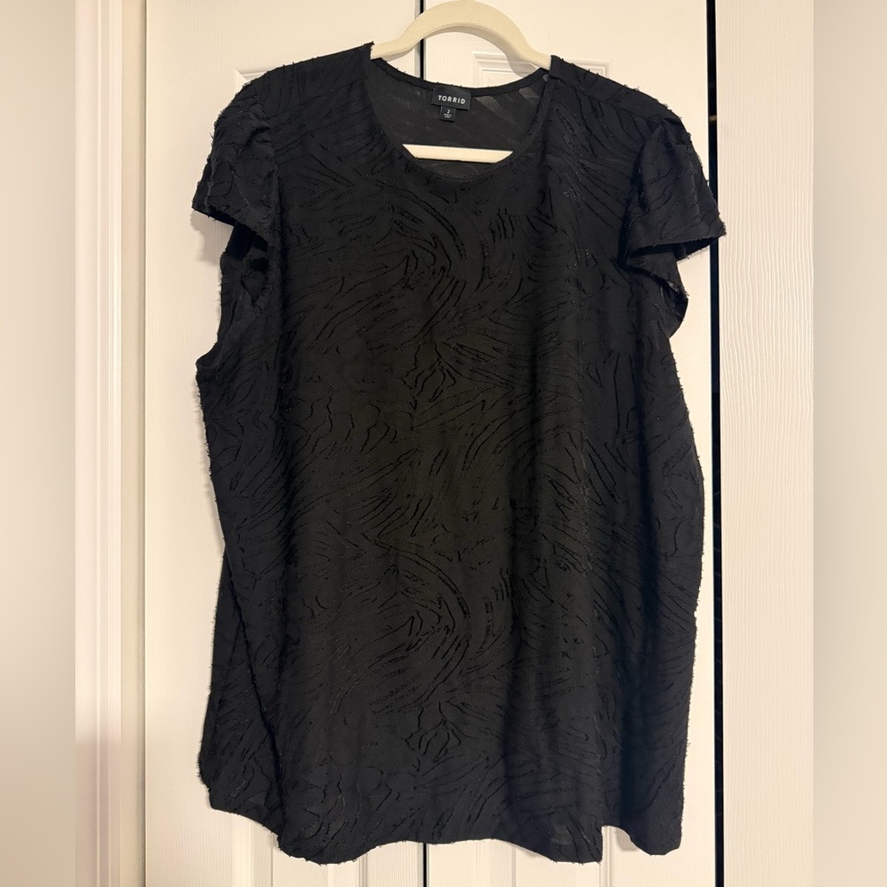 Knit Jacquard Crew Neck Flutter Sleeve Tee